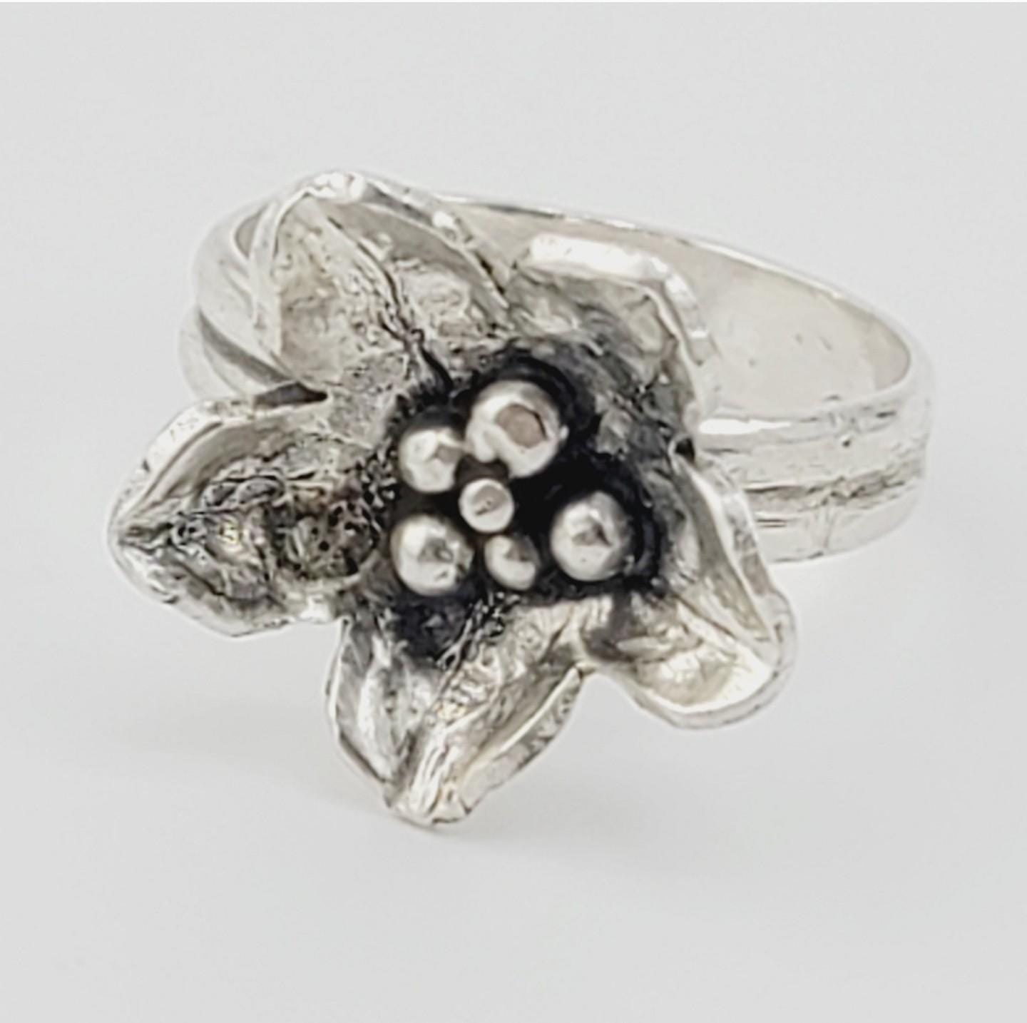 FLOWER RING HANDMADE in .925 sterling silver metal double ring band
