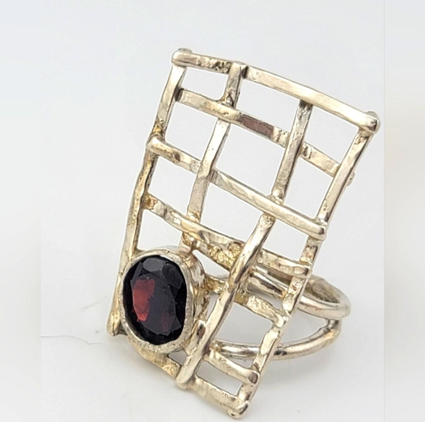 GARNET STYLE STATEMENT RING HANDMADE IN STERLING SILVER METAL SIZE 6
