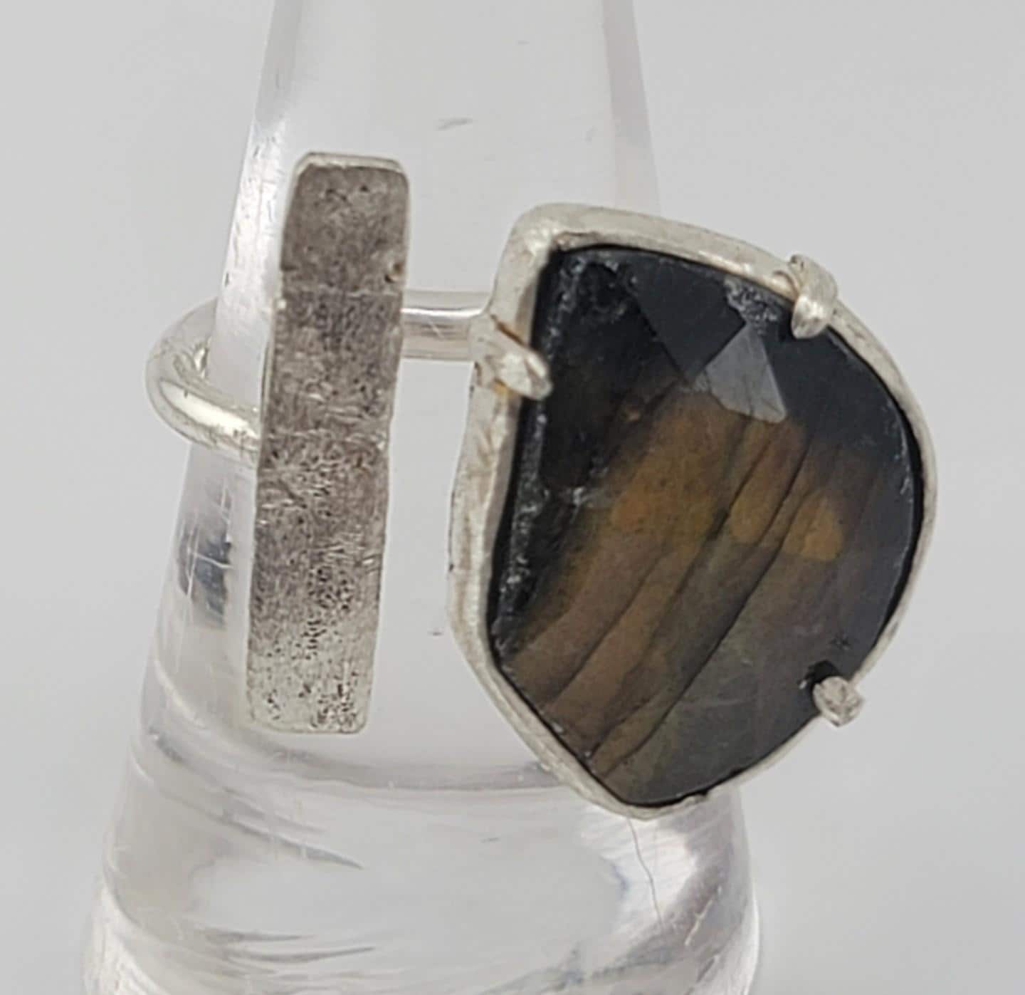 LABRADORITE ADJUSTABLE RING