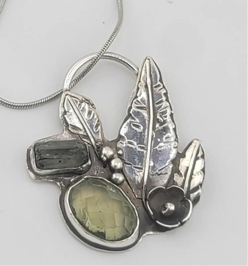 PREHNITE & TOURMALINE