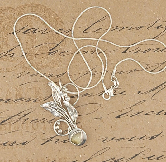 PREHNITE STONE PENDANT