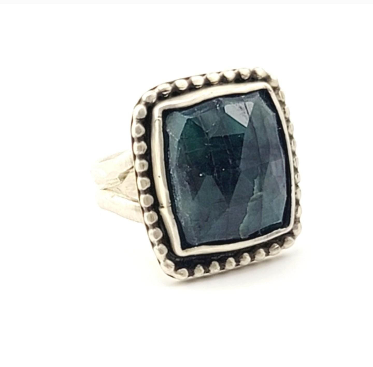 Emerald square nature rose-cut gemstone ring handmade in .925 sterling silver metal