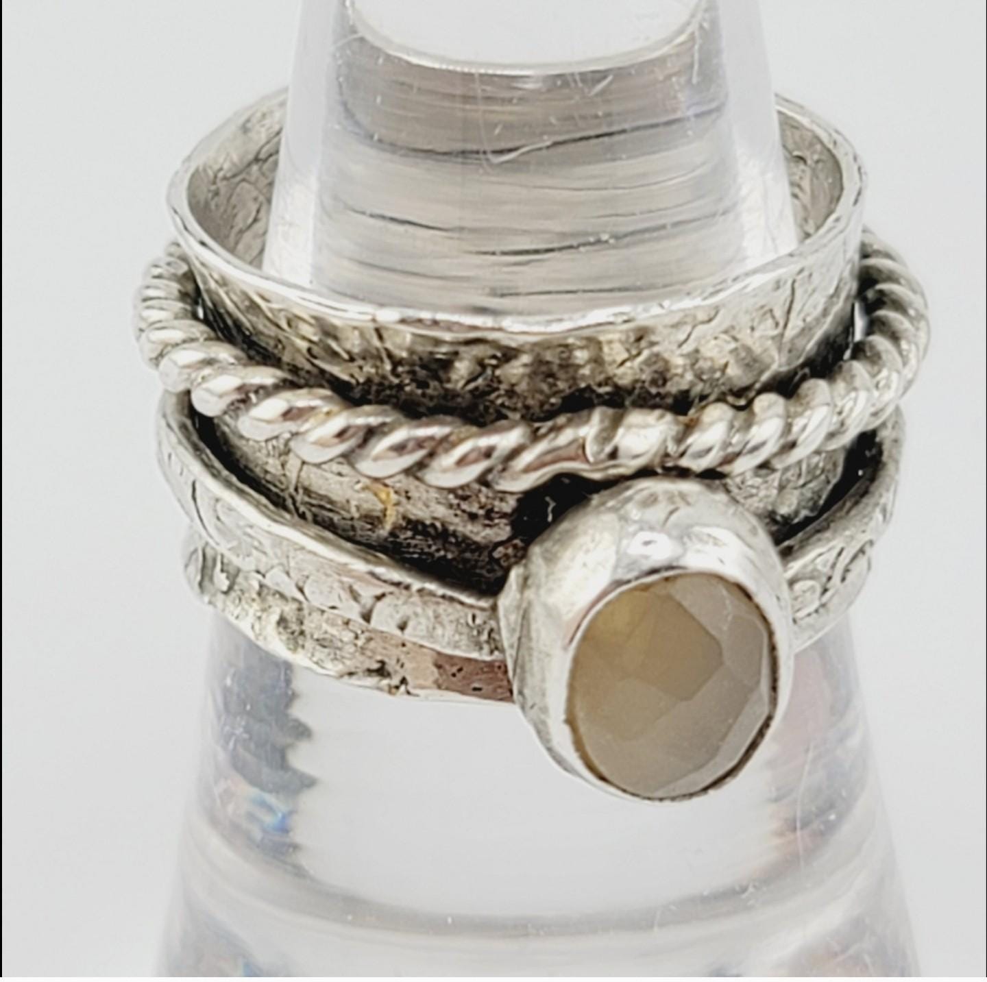 SPINNER RING ANXIETY stress relief with a Moonstone Size 7