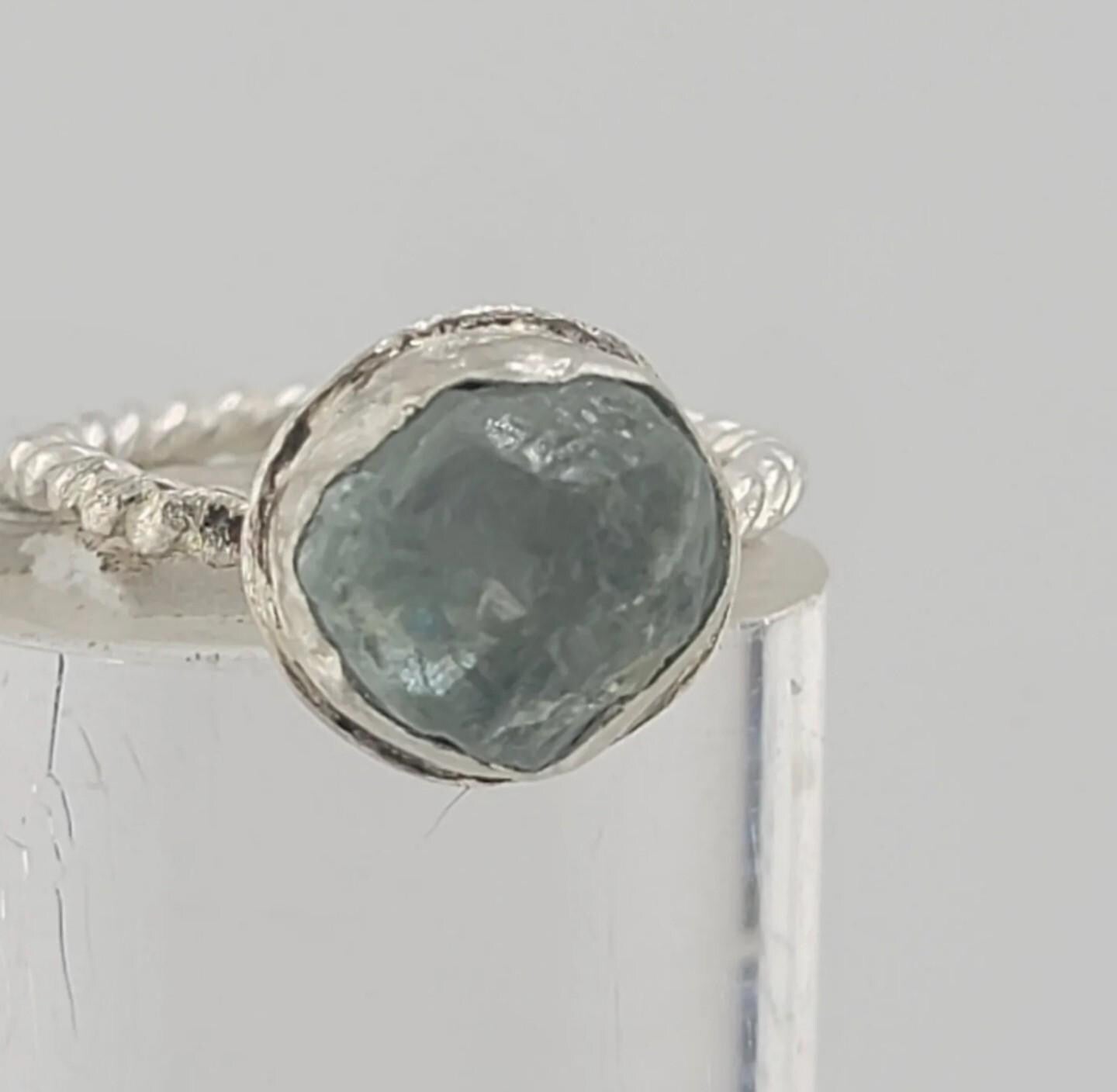 RAW AQUAMARINE RING with a twisted ring band handmade in .925 sterling silver metal size 7